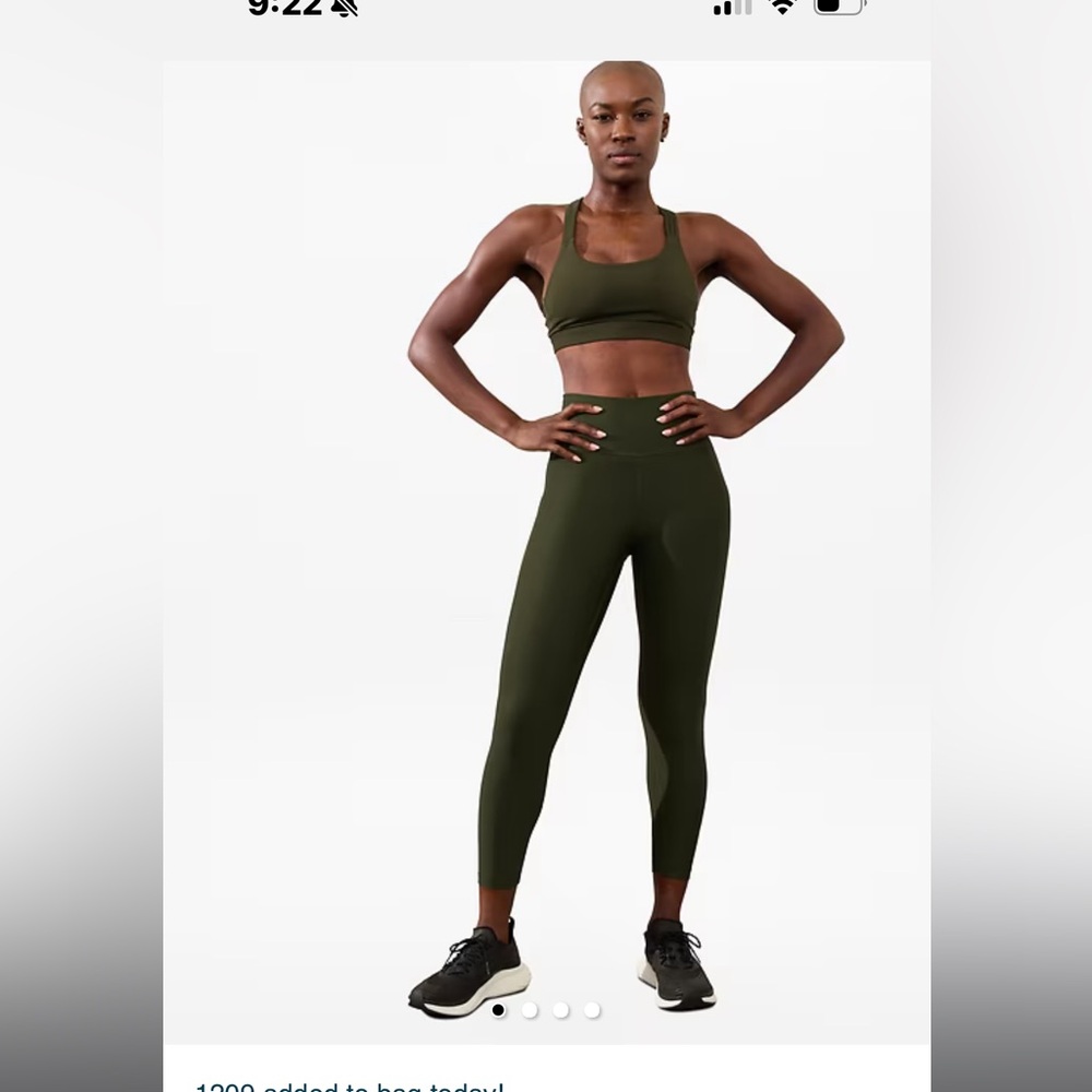 Athleta Interval stash 7/8 tight
